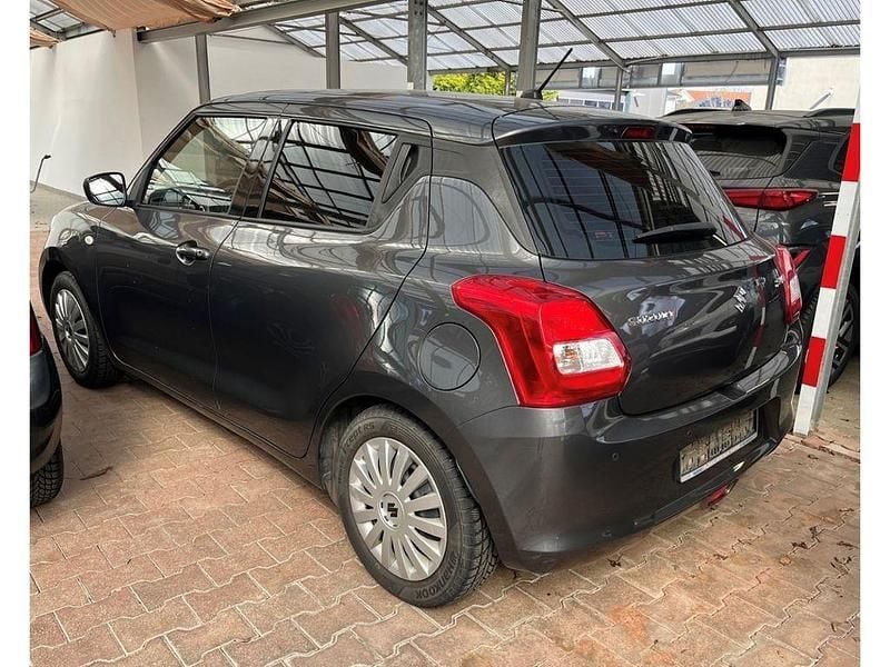 Second-hand Suzuki Swift Basic 90 CP (66 kW) 2018 Gri Hatchback