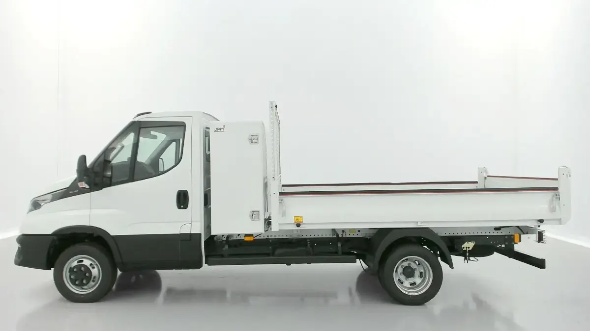 Neu Iveco Daily 160 PS (117 kW) 2026 Blanc Van