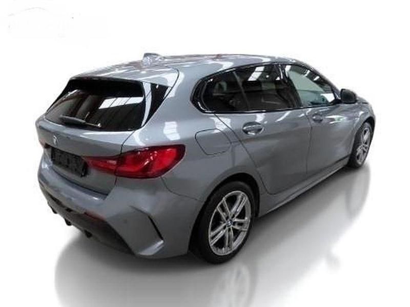Gebraucht BMW 116 M Sport 109 PS (80 kW) 2024 Skyscraper grau Kleinwagen