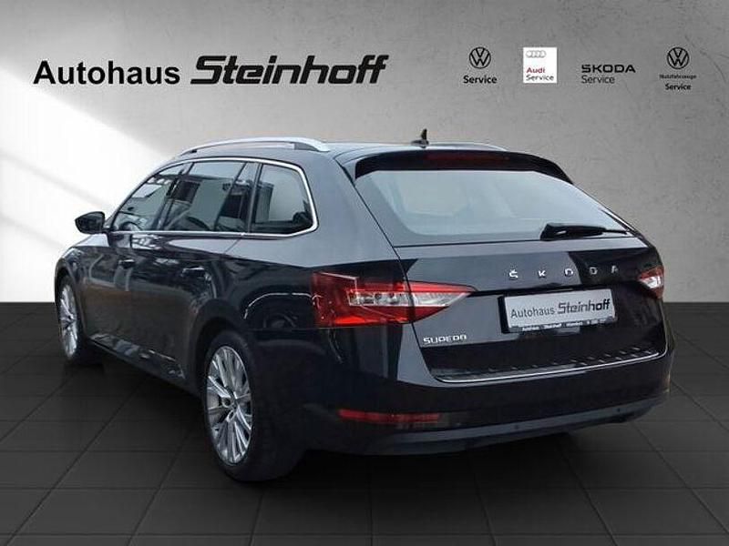 Gebraucht Skoda Superb 110 PS (80 kW) 2020 Andere Limousine