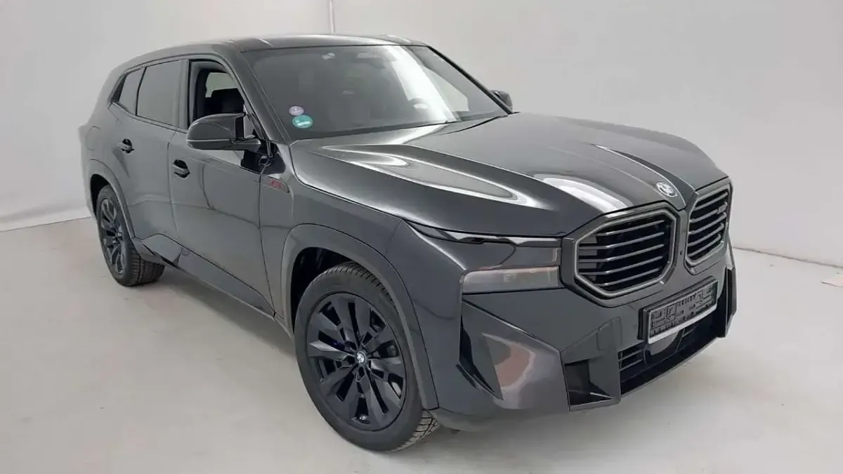 Używany BMW XM Performance 748 KM (550 kW) 2025 Czarny SUV