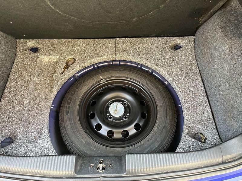 Gebraucht Ford Focus Ambiente 75 PS (55 kW) 2000 Blau Limousine