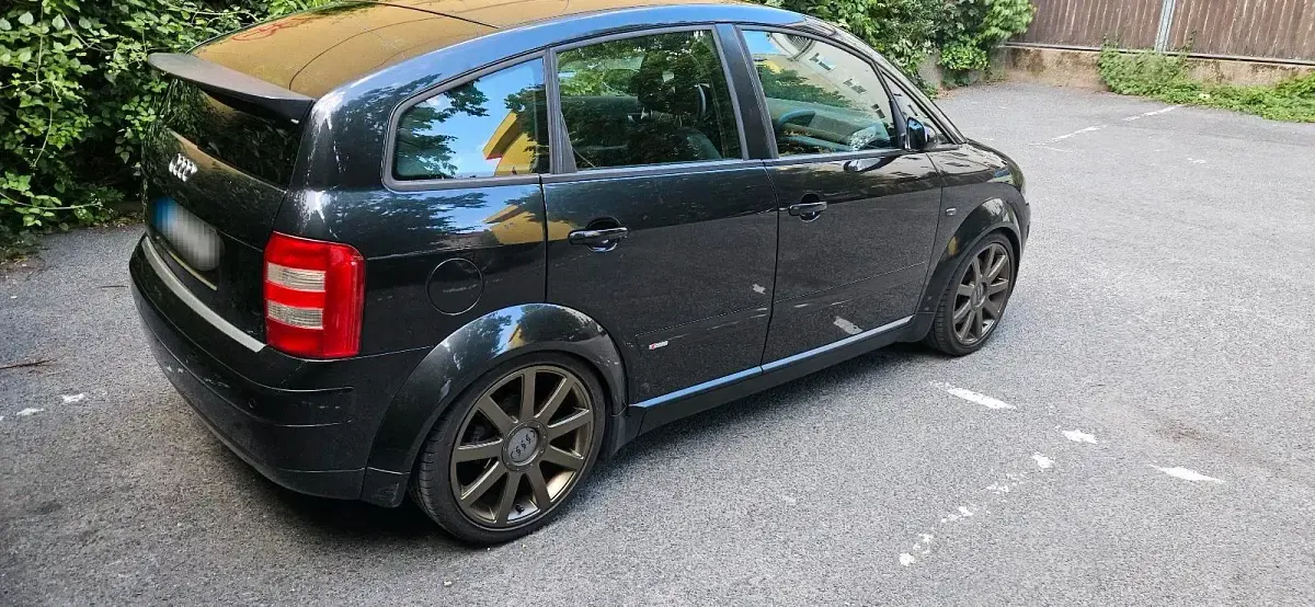 Gebraucht Audi A2 S-line plus 90 PS (66 kW) 2024 Schwarz Kleinwagen
