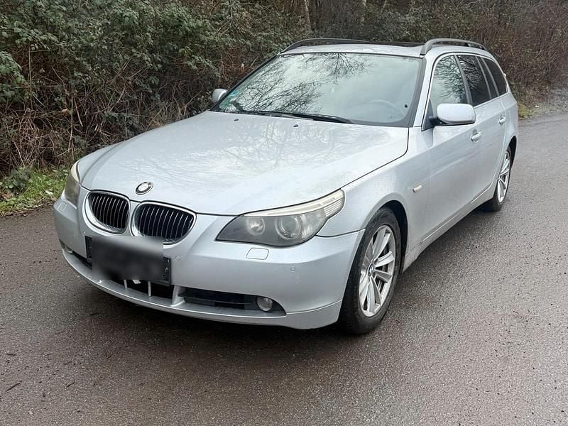 Gebraucht BMW 525 177 PS (130 kW) 2005 Silber Kombi