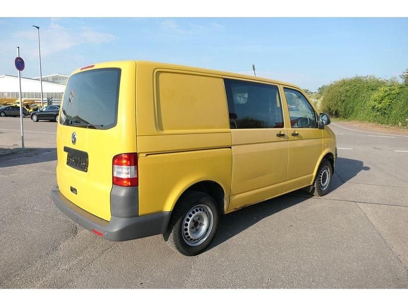 Gebraucht VW Transporter 84 PS (61 kW) 2010 Ginstergelb r1032 Van