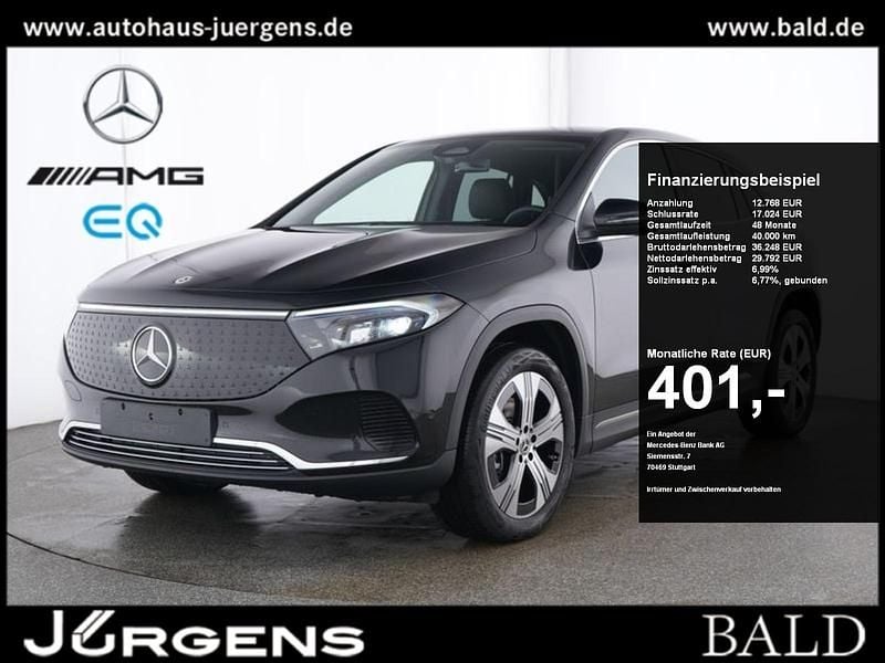 Schwarz metalliclack kosmosschwarz Gebraucht 2025 Mercedes EQA250+ Progressive SUV | 42.440 € (Fairer Preis) - Bild 1/4