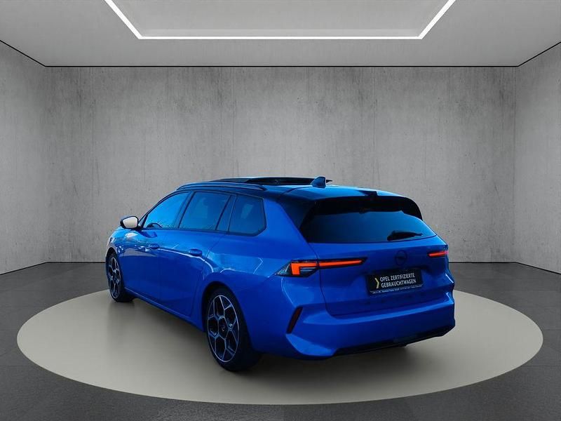 Gebraucht Opel Astra Ultimate 131 PS (96 kW) 2024 Premium "kobalt blau" Kombi