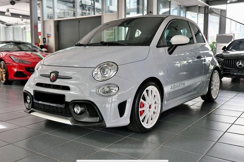Gebraucht Abarth 595 Esseesse 179 PS (131 kW) 2020 Grau Kleinwagen