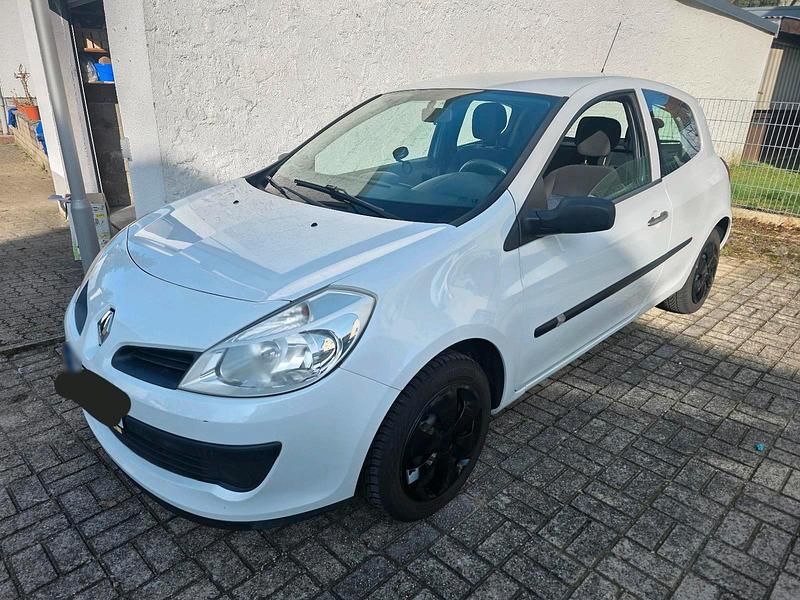 Gebraucht Renault Clio II 75 PS (55 kW) 2008 Weiß Kleinwagen