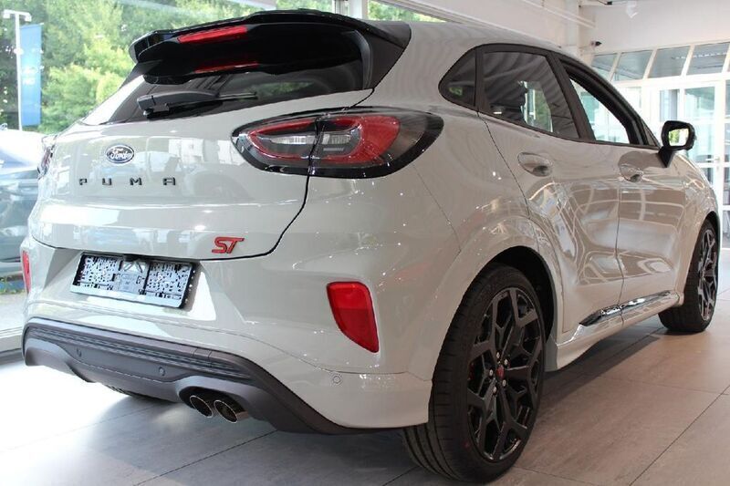 Neu Ford Puma ST 170 PS (125 kW) 2025 Grau SUV