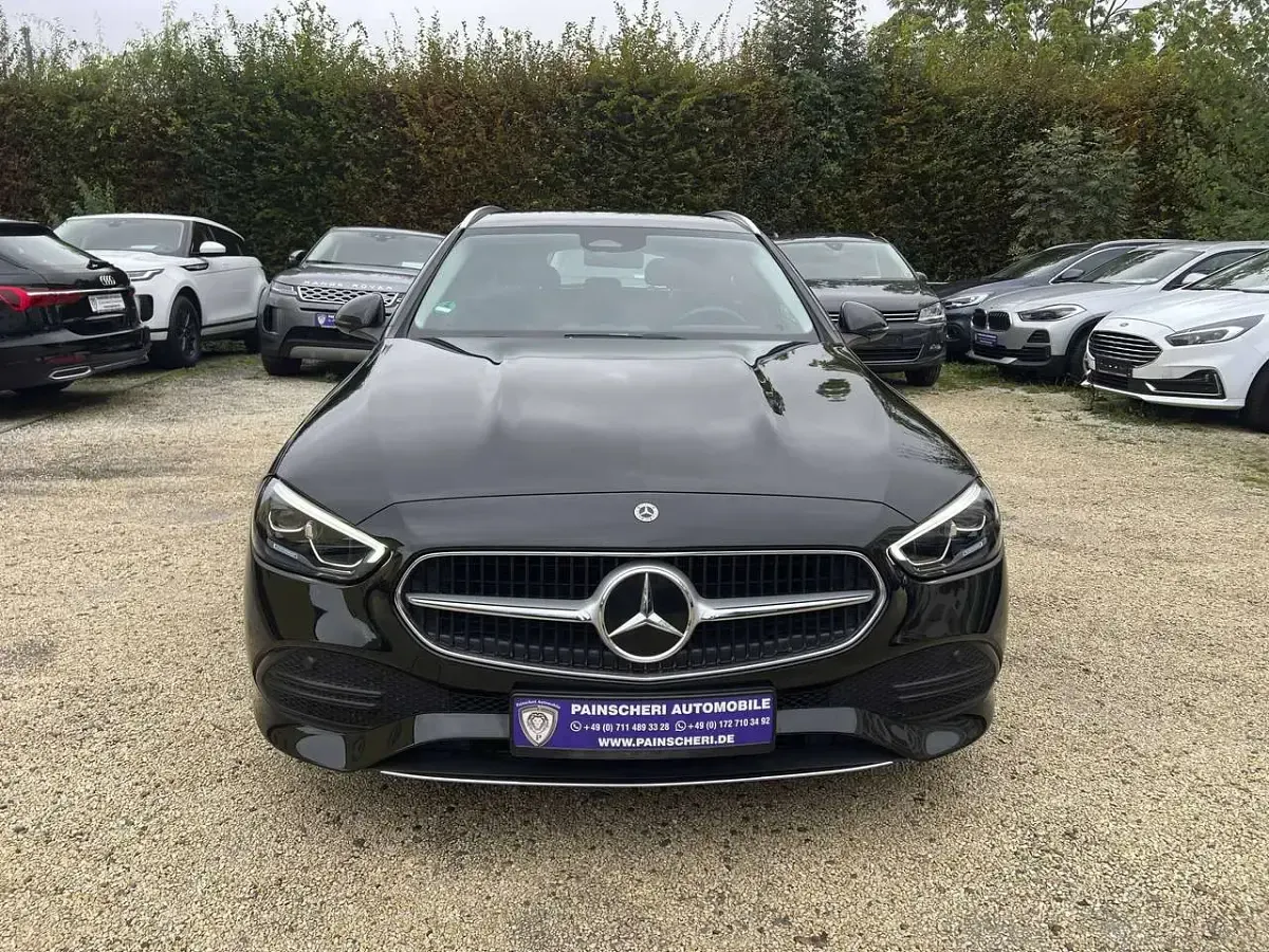 Gebraucht Mercedes C220 Avantgarde 200 PS (147 kW) 2023 Schwarz/baltic black Kombi