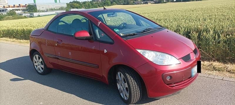 Gebraucht Mitsubishi Colt 109 PS (80 kW) 2007 Rot Cabrio