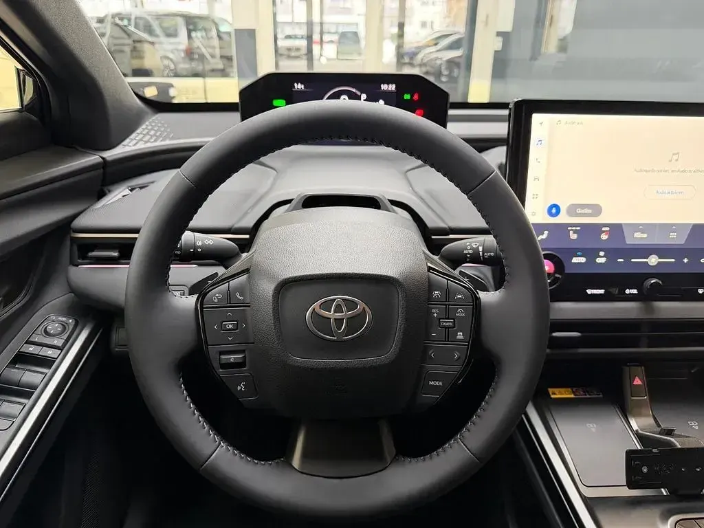 Neu Toyota bZ4X 166 kW (226 PS) 2026 Sbr d4s crystal black (schwarz) SUV