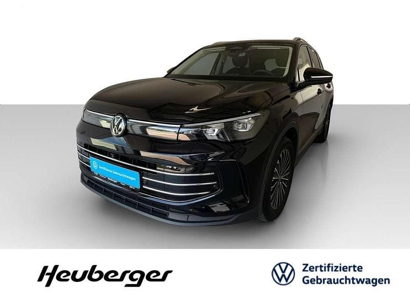 Schwarz Gebraucht 2024 VW Tiguan Elegance SUV | 37.950 € (Etwas zu teuer) - Bild 1/2