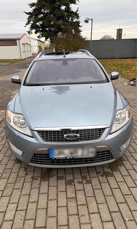 Blau Gebraucht 2011 Ford Mondeo Titanium Kombi | 2.650 € (Superpreis) - Bild 1/4