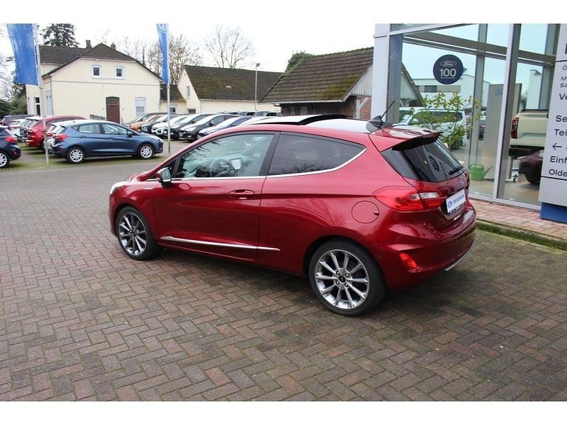 Gebraucht Ford Fiesta Vignale 101 PS (74 kW) 2019 Rubyrot (metallic) Kleinwagen