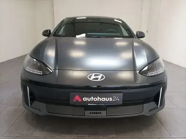 Gebraucht Hyundai Ioniq 6 111 kW (151 PS) 2024 Grau Limousine
