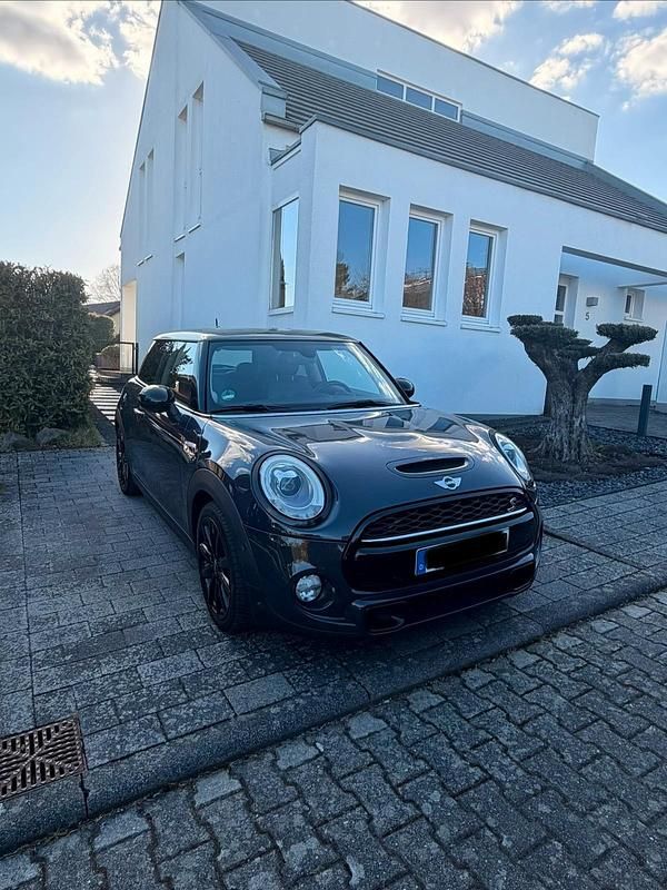 Gebraucht Mini Cooper S 192 PS (141 kW) 2016 Grau Kleinwagen