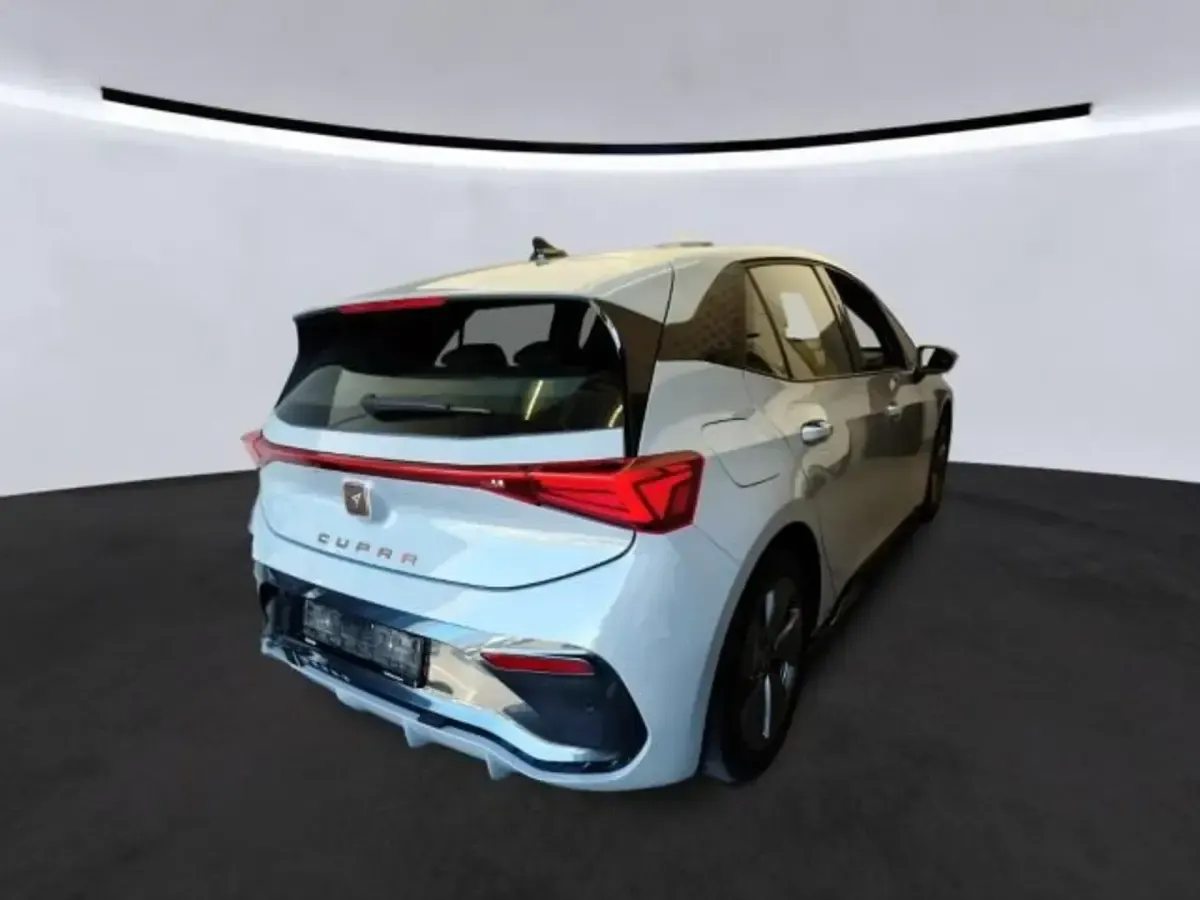 Gebraucht Cupra Born 150 kW (204 PS) 2022 Vaporgrau Kleinwagen
