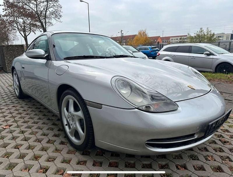 Silber Gebraucht 1999 Porsche 911 Carrera Coupé | 34.900 € (Guter Preis) - Bild 1/1
