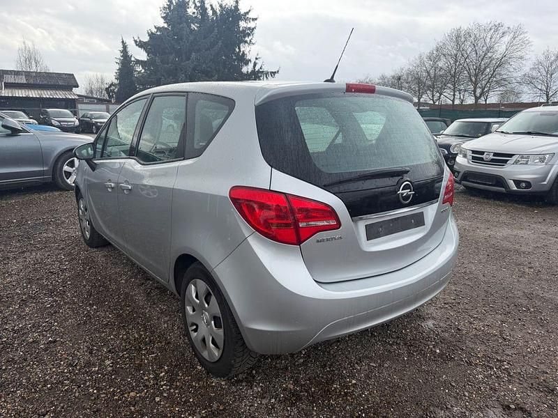 Gebraucht Opel Meriva Edition 120 PS (88 kW) 2012 Silber Van / Kleinbus
