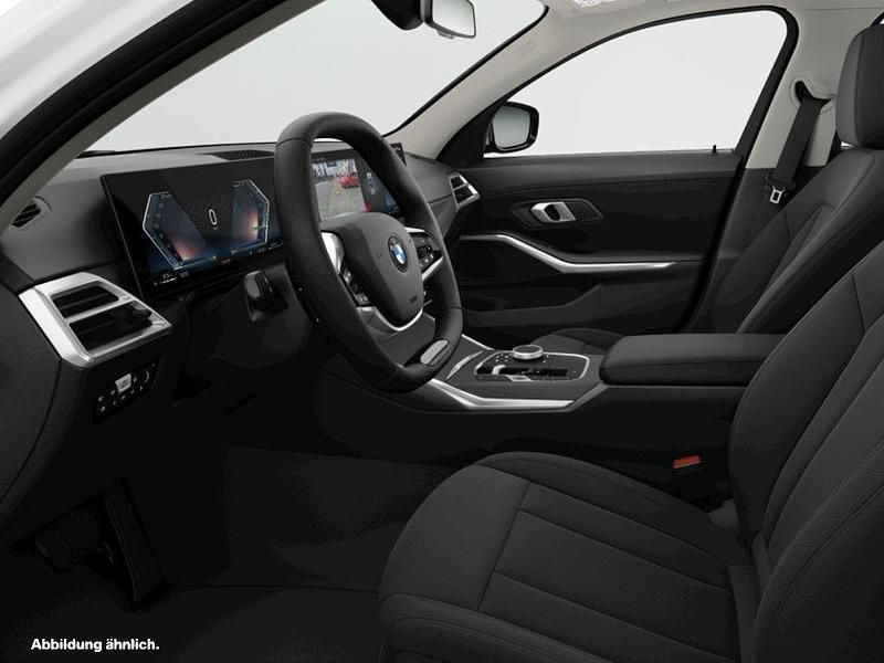 Gebraucht BMW 318 156 PS (114 kW) 2025 Weiß Kombi