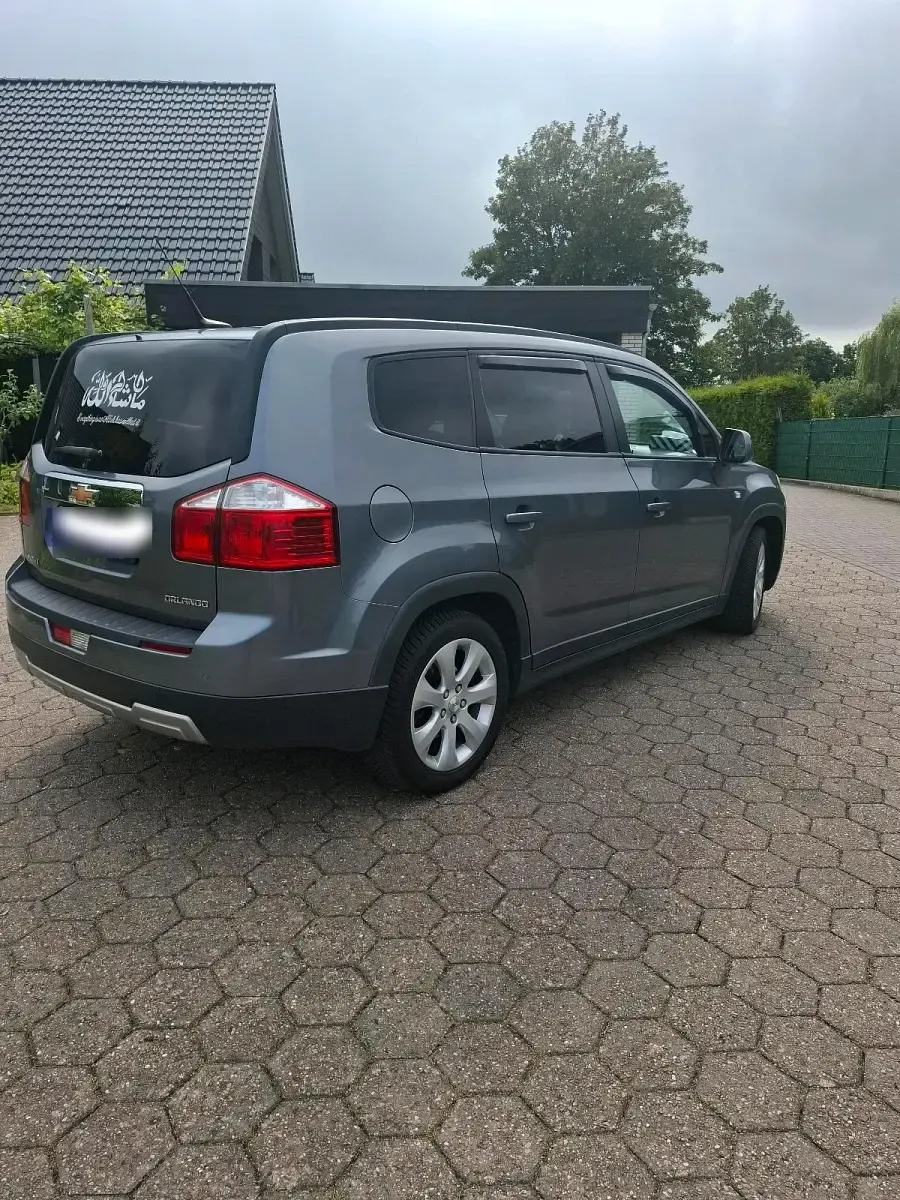 Gebraucht Chevrolet Orlando 163 PS (119 kW) 2012 Van / Kleinbus