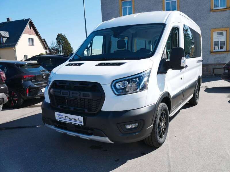 Gebraucht Ford Transit 150 PS (110 kW) 2025 Weiß Kombi