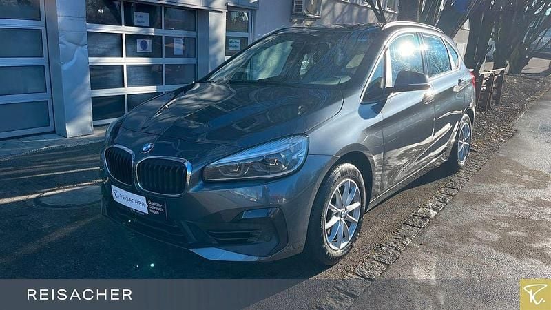 Gebraucht BMW 218 Active Tourer 140 PS (102 kW) 2019 Mineralgrau metallic Van / Kleinbus