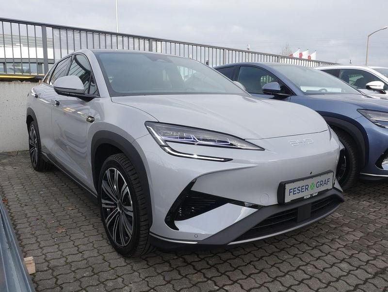 Neu BYD Sealion 7 Design 389 kW (530 PS) 2026 Grau SUV