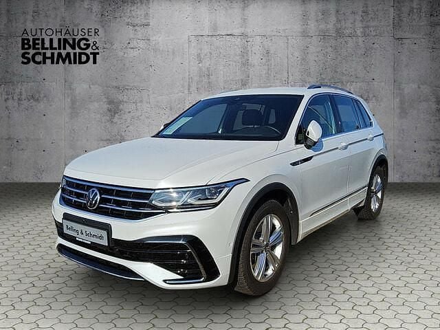 Oryxweiß perleffekt (metallic) Gebraucht 2021 VW Tiguan R-line SUV | 35.990 € (Fairer Preis) - Bild 1/2