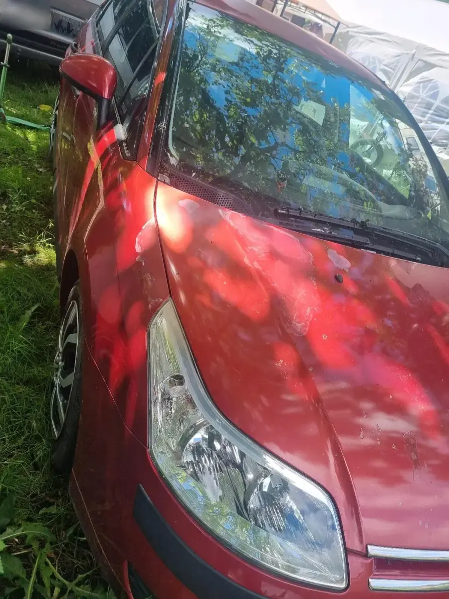 Gebraucht Citroën C4 88 PS (64 kW) 2007 Rot Kleinwagen