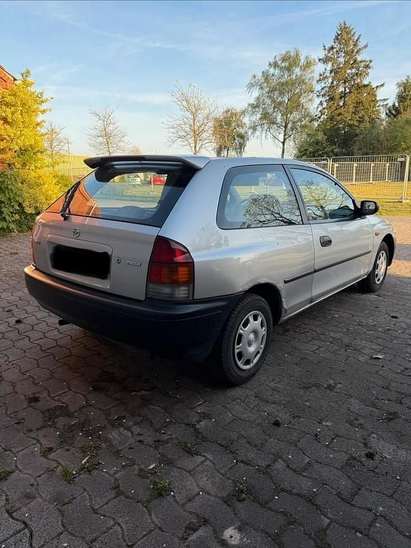 Second-hand Mazda 323F 73 CP (53 kW) 1998 Gri Hatchback