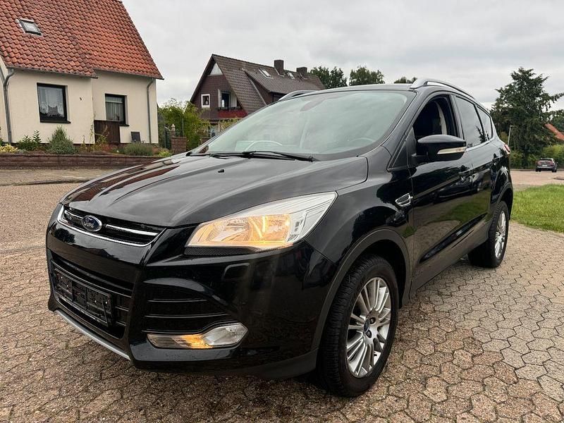 Schwarz Gebraucht 2013 Ford Kuga Titanium SUV | 6.990 € (Guter Preis) - Bild 1/4