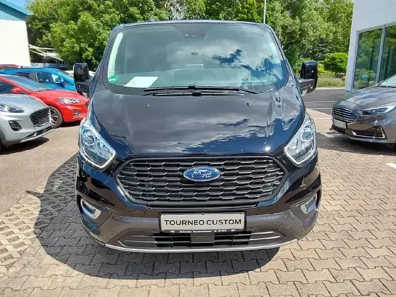 Gebraucht Ford Transit Custom 150 PS (110 kW) 2024 Schwarz Limousine