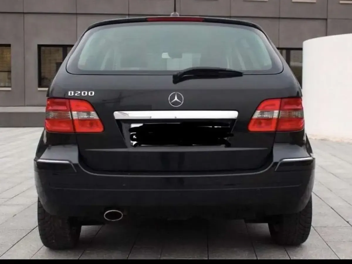 Gebraucht Mercedes B200 136 PS (100 kW) 2006 Schwarz Van / Kleinbus