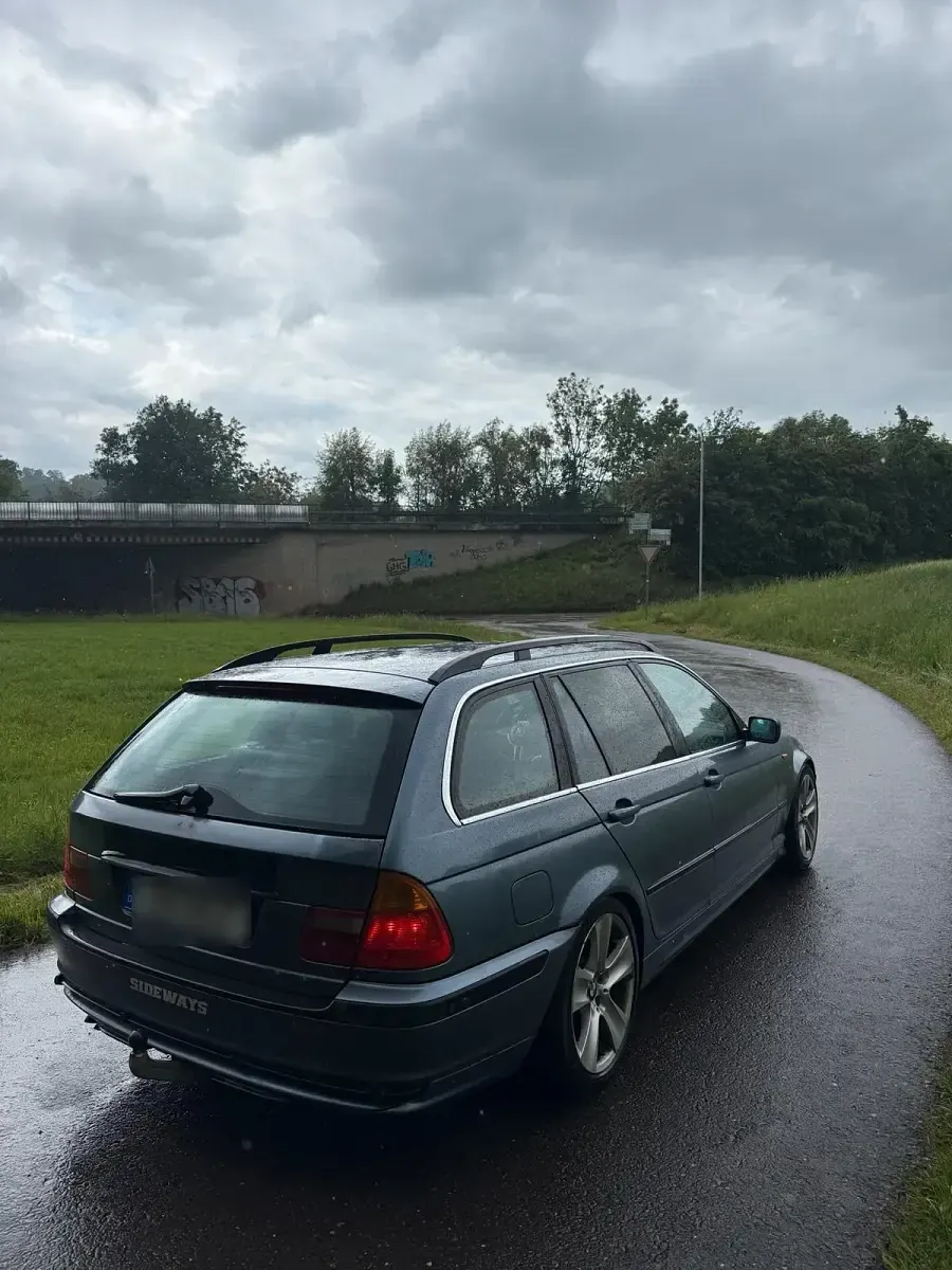 Gebraucht BMW 330 184 PS (135 kW) 2000 Kombi