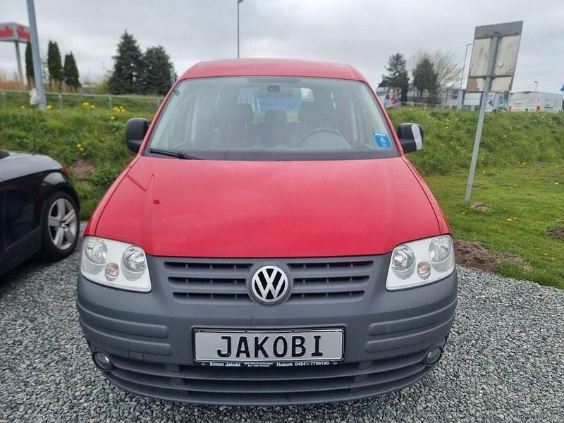 Second-hand VW Caddy Life 80 CP (58 kW) 2009 Roșu Monovolum