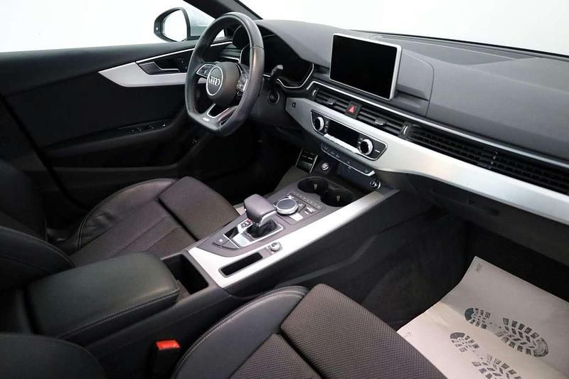 Gebraucht Audi A5 S-Line 150 PS (110 kW) 2019 Florettsilber metallic Coupé