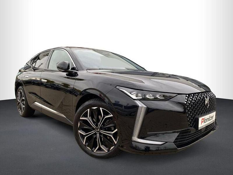 Schwarz metallic (metallic) Gebraucht 2024 Citroën DS4 Kleinwagen | 24.969 € (Etwas zu teuer) - Bild 1/4