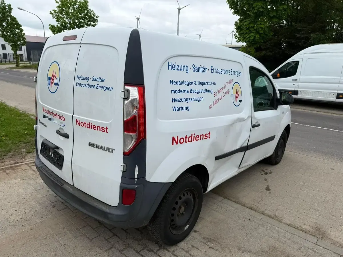 Używany Renault Kangoo 75 KM (55 kW) 2014 Biały Minivan