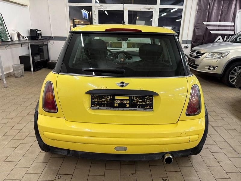 Gebraucht Mini ONE 90 PS (66 kW) 2001 Gelb Kleinwagen