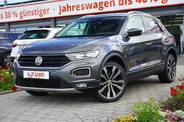 Gebraucht VW T-Roc Style 150 PS (110 kW) 2018 Grau SUV