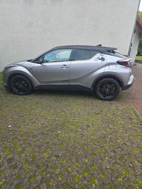 Silber Gebraucht 2016 Toyota C-HR Style SUV | 15.999 € (Guter Preis) - Bild 1/4