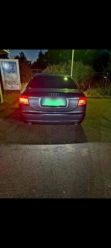 Grau Gebraucht 2006 Audi A6 Limousine | 3.900 € (Fairer Preis) - Bild 1/4