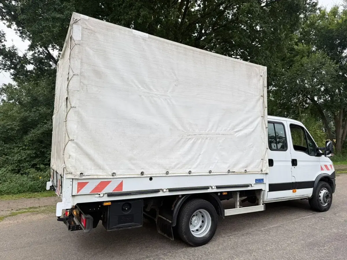 Gebraucht Iveco Daily 211 PS (155 kW) 2013 Weiß Van / Kleinbus