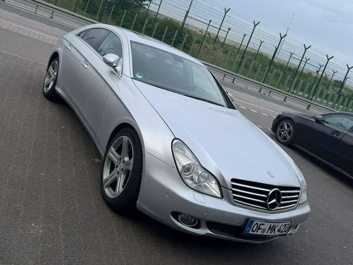 Gebraucht Mercedes CLS350 272 PS (200 kW) 2005 Silber Coupé