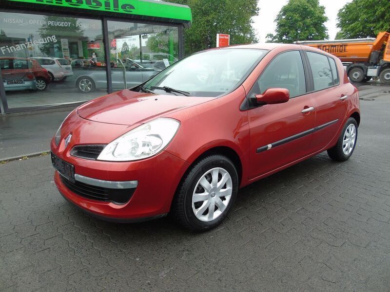 Rot Gebraucht 2006 Renault Clio III Privilege Limousine | 3.999 € (Fairer Preis) - Bild 1/4