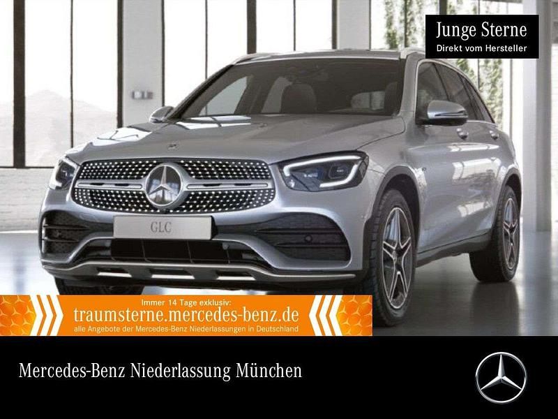Hightechsilber Gebraucht 2021 Mercedes GLC300e AMG SUV | 41.890 € (Fairer Preis) - Bild 1/3