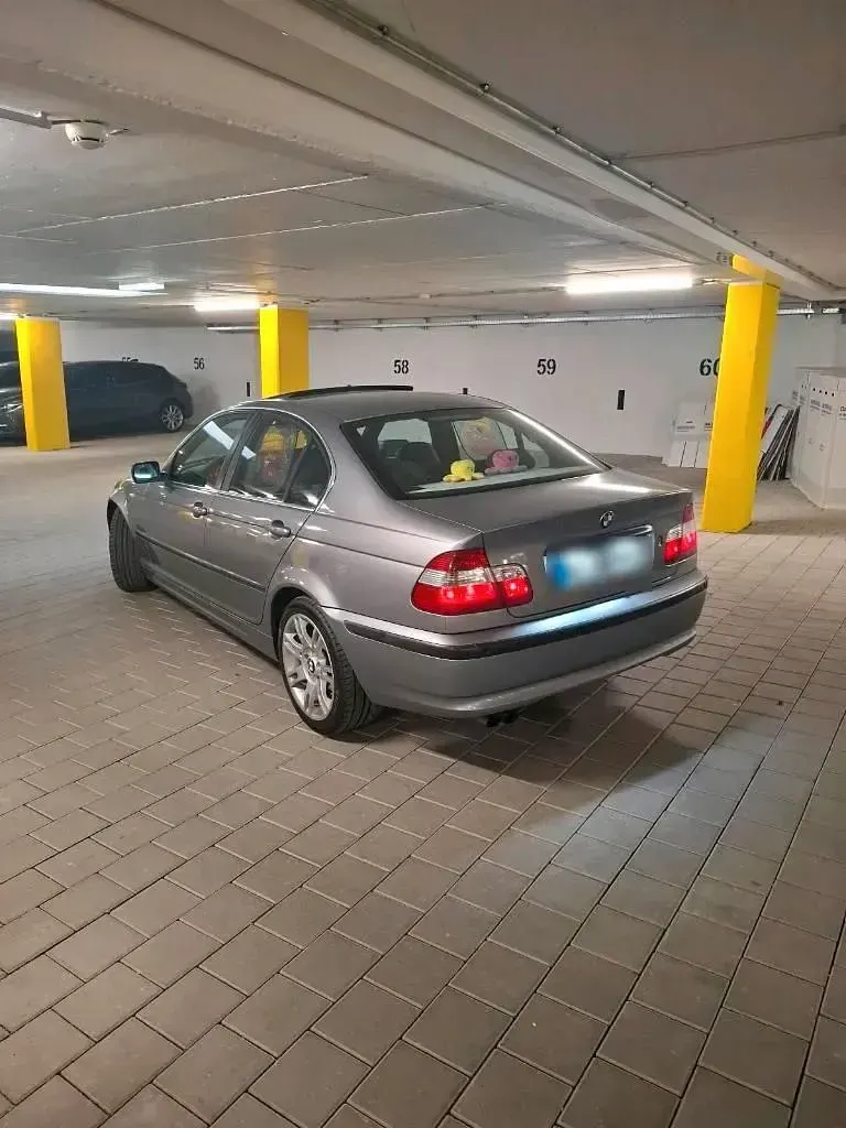 Gebraucht BMW 320 170 PS (125 kW) 2003 Grau Limousine